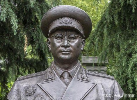 中国历史军事才能第一人应该是谁？