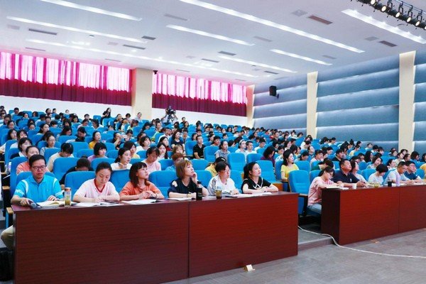 嫩江教育局电话号码