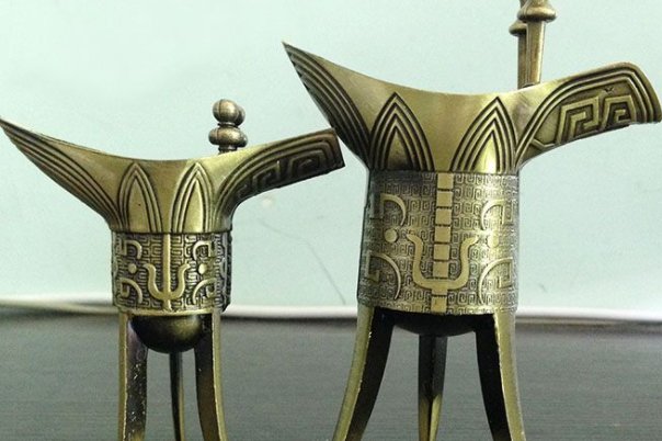 酒爵与酒樽有何不同？