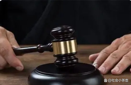 上海女医生被男友毒打致死，男友因有立功表现判死缓家属抗诉，你咋看？