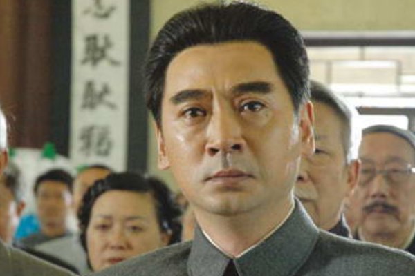 关于遵守规则的事例有哪些？