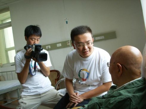 青年导演蒋春亮因病去世，都有哪些圈内好友发文哀悼？