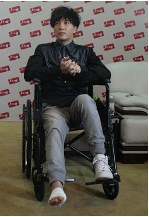 薛之谦什么时候发生车祸的?