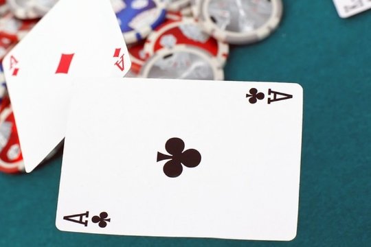 普通扑克如何快速认牌