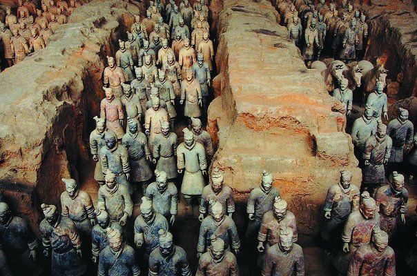 五一假期兵马俑景区相对往年来说游客数量锐减，疫情对旅游业的冲击有多大？