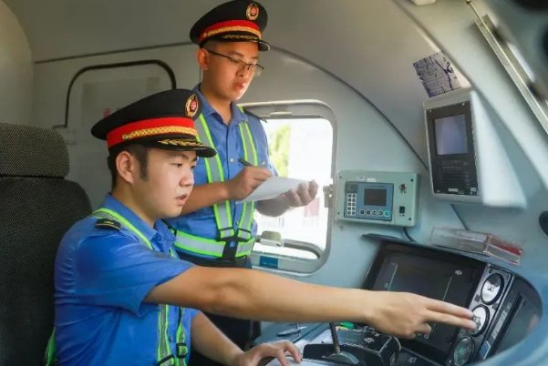 火车司机需要什么条件