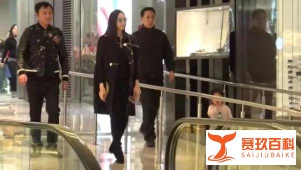 澳门赌厅大亨周焯华被批捕与男子坐霸王车自称认识交警支队长