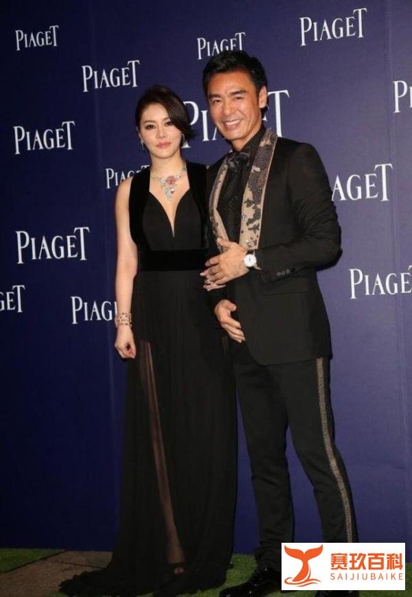 帮丈夫偿还上亿债务，年薪高达2500万，原来男神老婆的人生更精彩