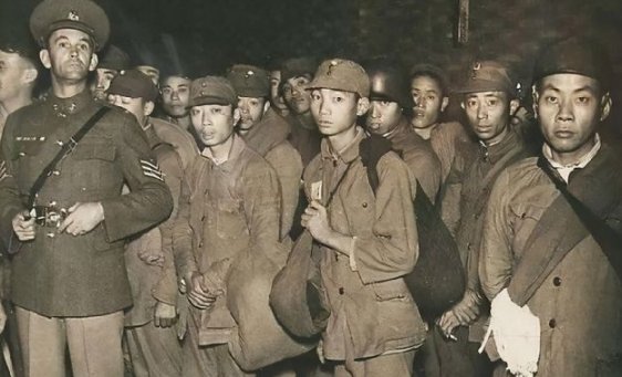 八百壮士四个叛徒结局