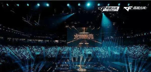 在中国火了13年的穿越火线，在韩国因为没人玩而停运了。