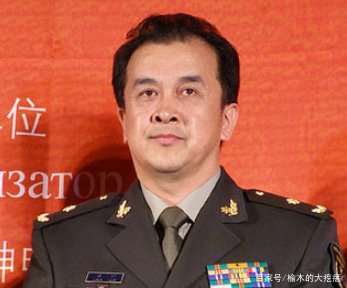 黄宏是怎么被抓的