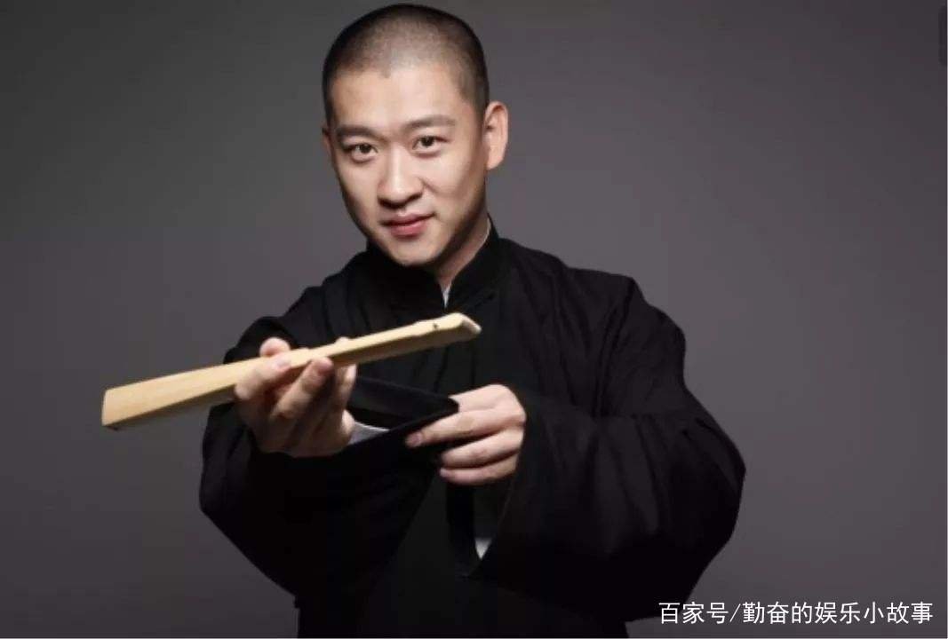 曹云金与妻子离婚时,为她转账500万,两人现状如何?