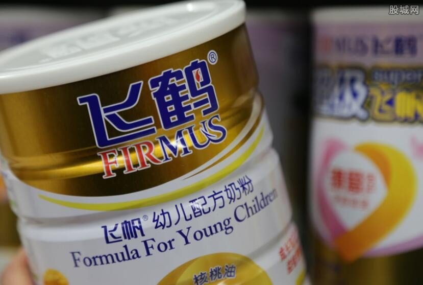 飞鹤哪个系列最好最贵_飞鹤奶粉哪个系列最好_最贵多少钱一罐