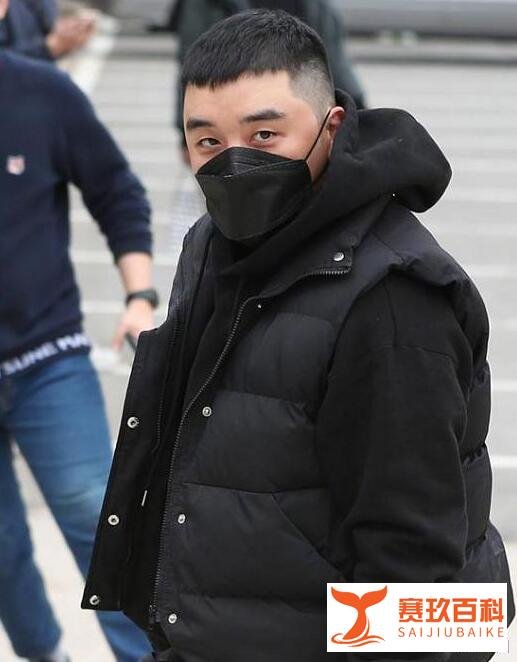 Bigbang李胜利出狱后的近况：生活一如既往丰富、依旧热衷夜店！