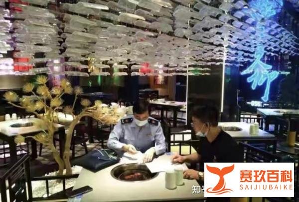 杜海涛吴昕合肥火锅店被责令停业,网友:苍蝇飞舞,泔水聚集地