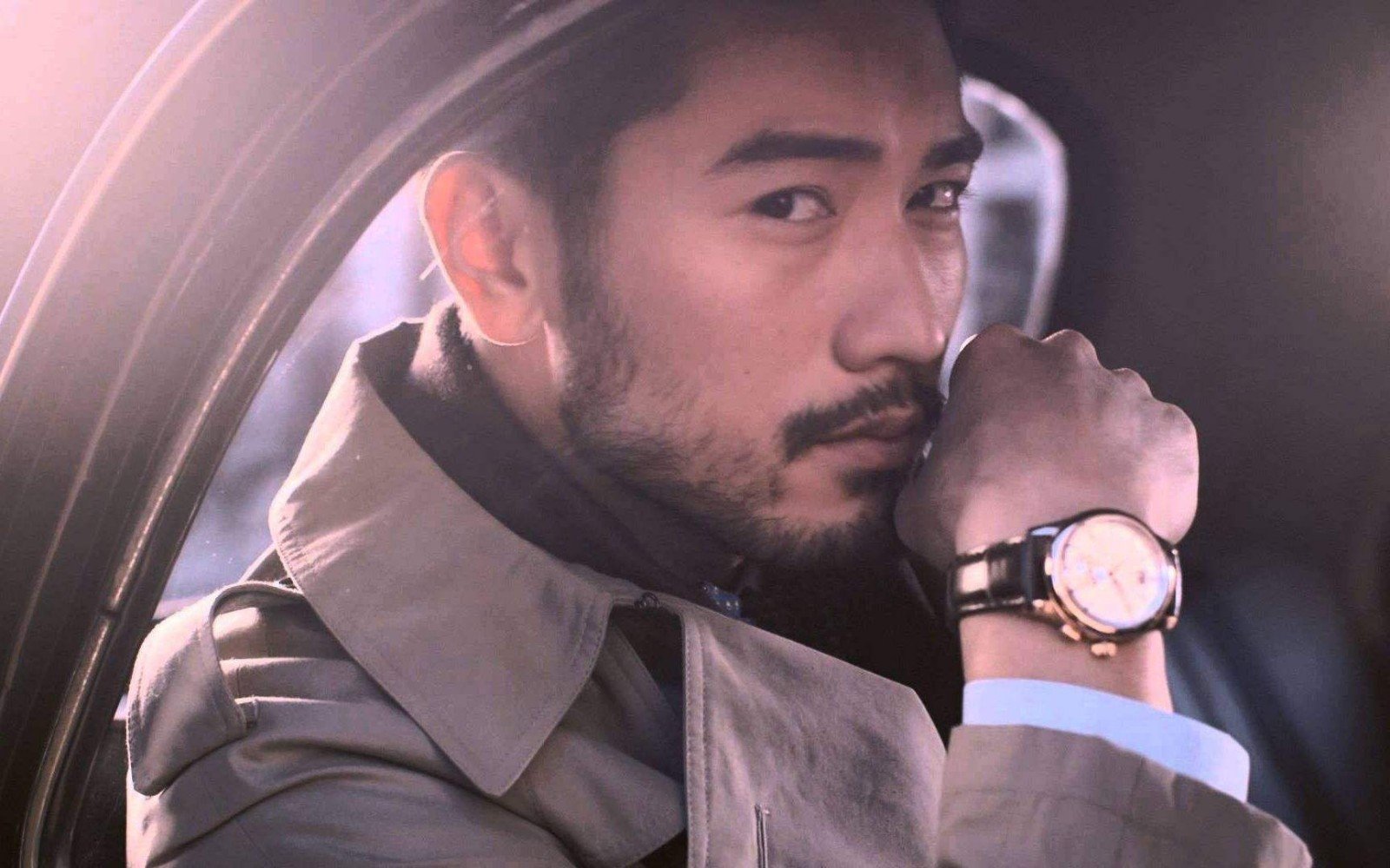 高以翔出事后，其女友Bella社交账号的签名更新了什么让网友看哭了？