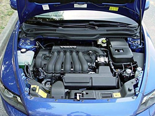 沃尔沃S40 2.4发动机与哪款车的发动机是一样的啊?沃尔沃S40 2.4发动机型号是什么啊