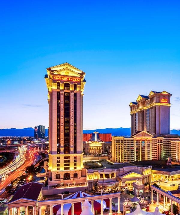 自驾游拉斯维加斯，到哪里停车呢？