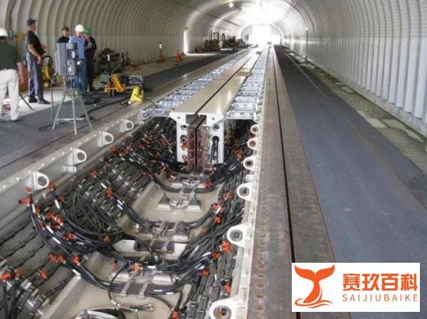 造一艘电磁弹射航母有多难？你可能想象不到，原子弹都不算什么