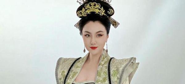 《花间令》解析,谁是幕后大BOSS?这三人都有嫌疑!