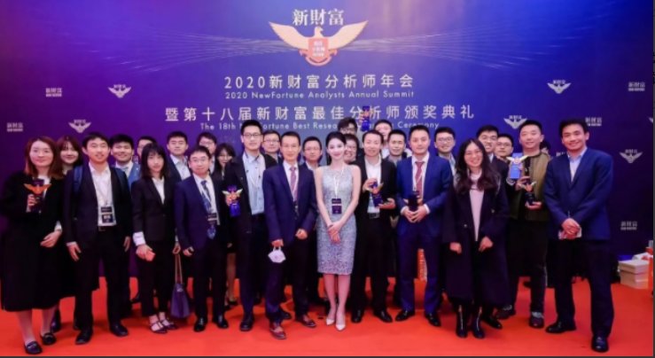 原券商研究助理杀进世界小姐总决赛，颜值与智慧并存是一种什么体验？