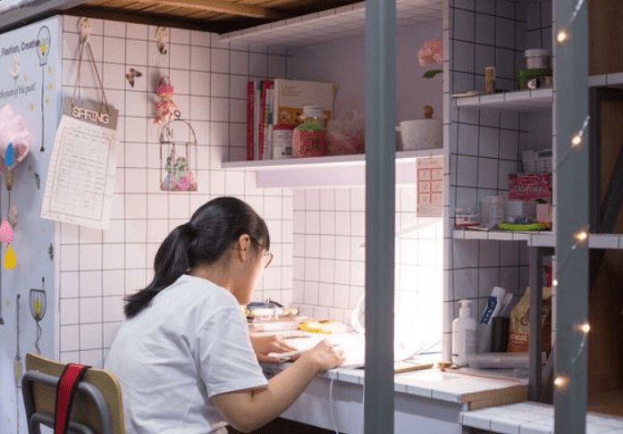 大学生宿舍有哪些优点和缺点啊？越多越好