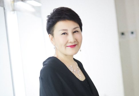 张凯丽第三任丈夫简历介绍