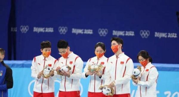 冬奥比赛结束为啥没有马上升国旗 这是咋情况？
