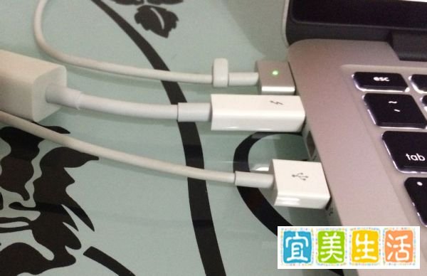 iPhone5充电没反应 苹果5充电没反应