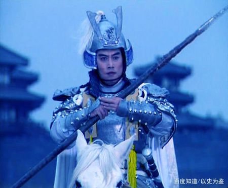 据野史记载,吕布和赵云曾大战二百回,吕布为何主动放弃?