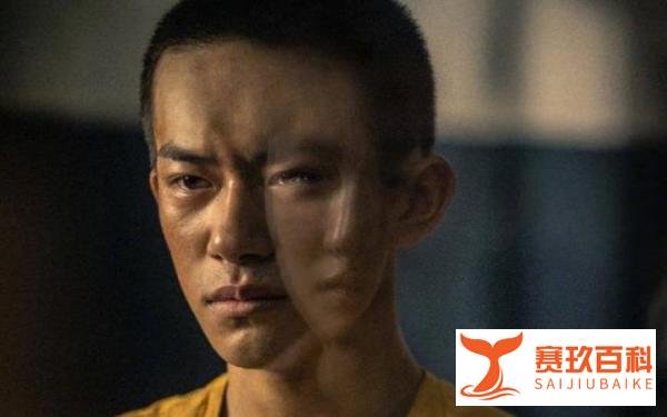 《少年的你》票房猛破13亿，细节不足引争议，现象级成功是为何？