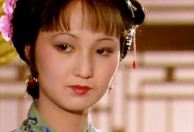 《红楼梦》中平儿结局是什么？