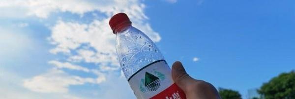 闹大了！百岁山回应溴酸盐争议，法务已介入，评论区炸锅！