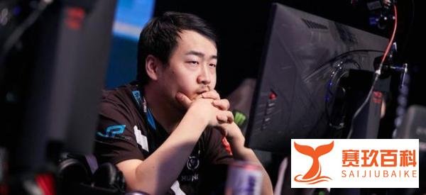 DOTA2：xiao8和rotk这种新生代教练和71为代表的一代目有何不同？
