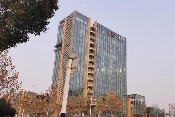 百亿老板“疯狂小杨哥”：压力太大不想当网红，经常会想到以前没钱的时候