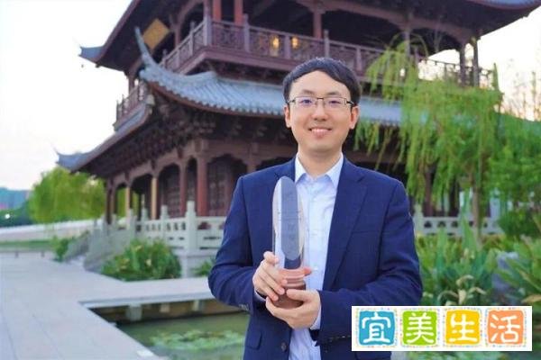 深圳龙华围棋队时越，获CCTV中国围棋快棋赛冠军!
