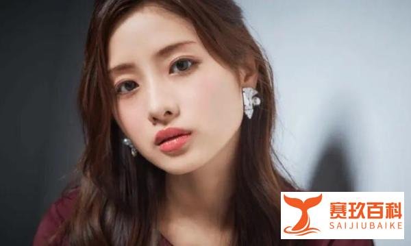 35岁石原里美宣布怀孕，与圈外男友结婚一年，孩子预产期在春天