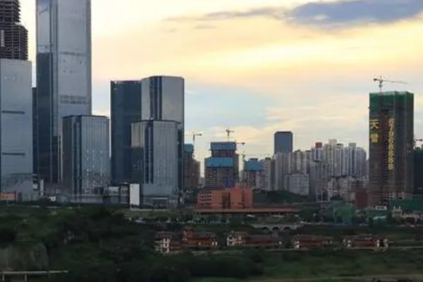 喜上加喜打一个城市的名字