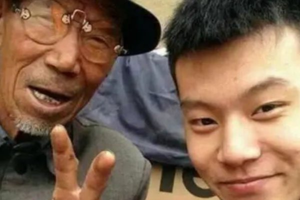 与王晨正互换的甘肃女孩现在还在吗？