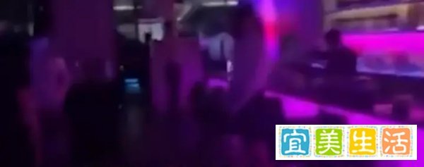 17岁男生挥霍30万留学费，家长还要商家退钱？