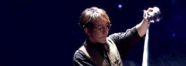 2019春晚刘谦魔术揭秘，魔壶酒饮料怎么变出来的