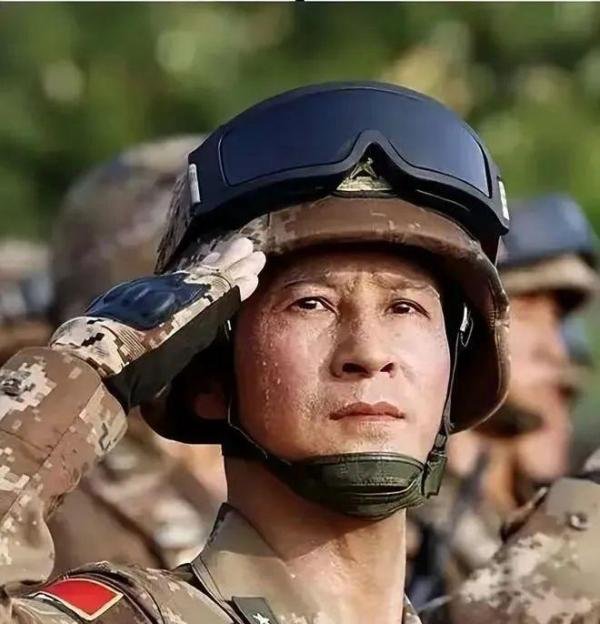 军改后，他创造了中将晋升上将最快的纪录！