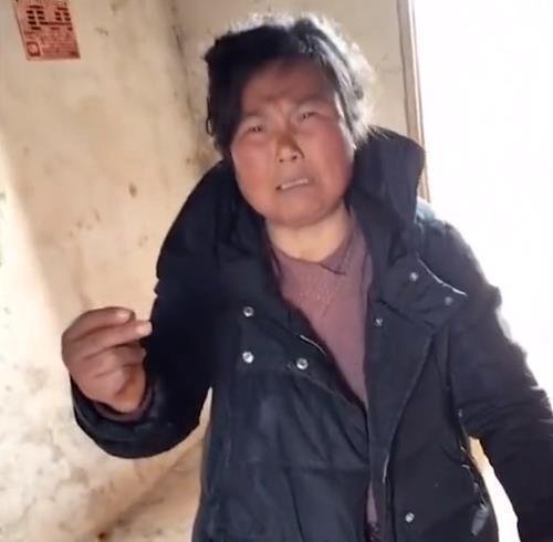 从陕西秦腔名角到精神失常乞讨7年，李苏迎的人生经历了什么？