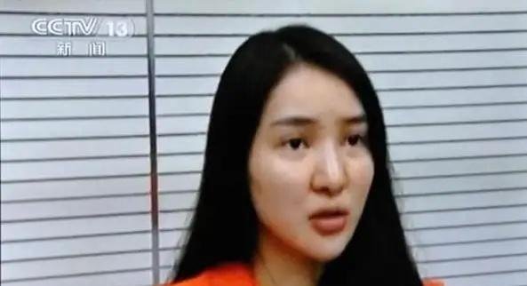 bitch是“婊子”，那么life's a bitch 是什么意思？