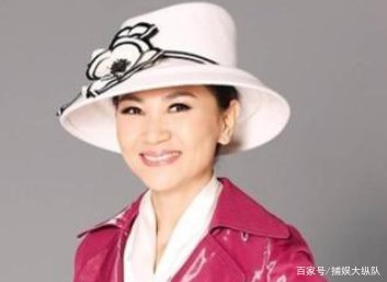 齐名邓丽君的她,嫁给了二婚丈夫退隐,如今夫妻皆因患癌病逝,他们是谁?