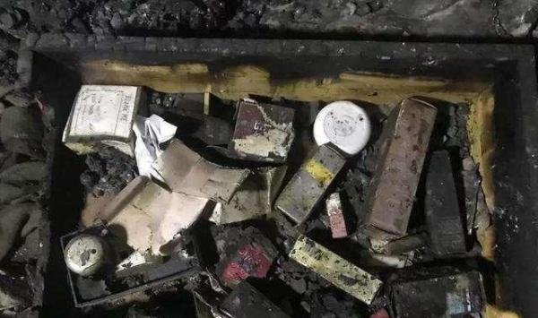 上海杀妻焚尸案:爱犬救主冲入火海,再也没有下来