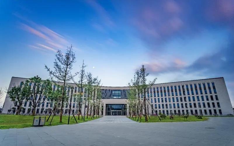 四川理工大学是211吗