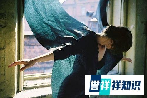 为爱远嫁却遭到家暴？女人，你的幸福何去何从
