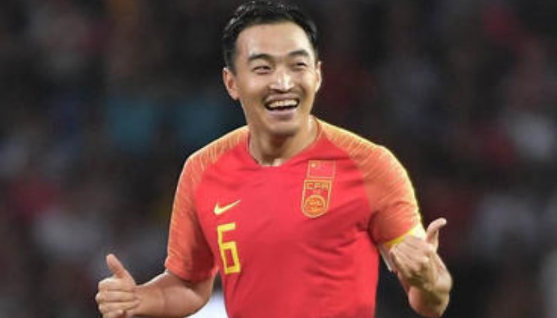 冯潇霆因亚洲杯失误被恒大下放预备队，为什么这样处罚？