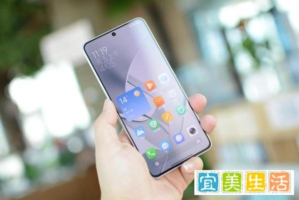 Redmi Turbo 3首销破记录，王腾宣布赠送粉丝小米SU7一年使用权